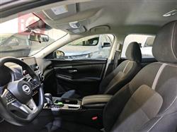 نیسان سێنترا